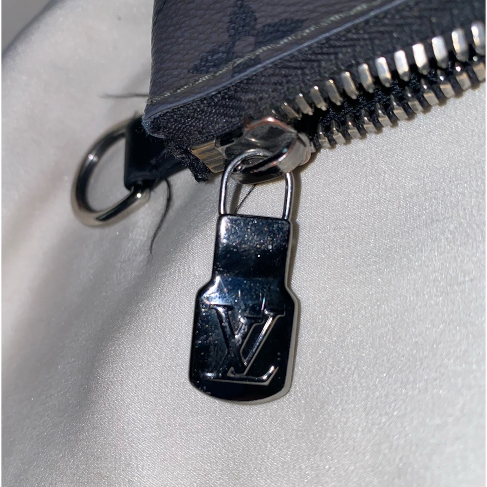 Louis Vuitton Monogram Eclipse Reverse Coated Can… - image 7